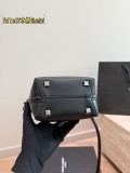 サンローランバッグ Yves Saint Laurent 2026新作 バケットバッグ
