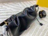 フェンディバッグ FENDI 2026新作 ショルダーバッグ