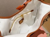 ミュウミュウバッグ Miu Miu 2026新作 トートバッグ