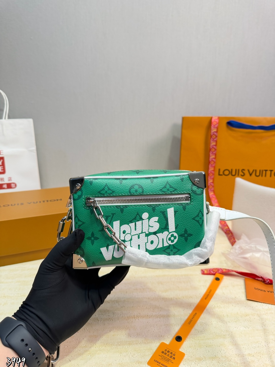 ルイヴィトンバッグ LOUIS VUITTON 2026新作 スリングバッグ