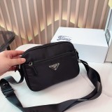 プラダバッグ PRADA 2026新作 ショルダーバッグ