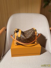 ルイヴィトンバッグ LOUIS VUITTON 2026新作 ショルダーバッグ