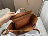 セリーヌバッグ CELINE 2026新作 ハンドバッグ