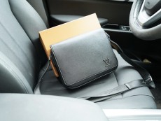 ルイヴィトンバッグ LOUIS VUITTON 2026新作 ショルダーバッグ