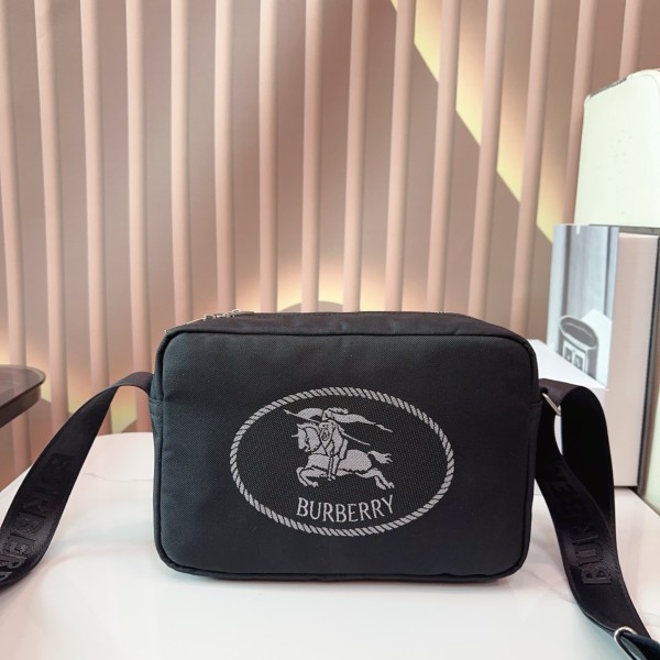 バーバリーバッグ BURBERRY 2026新作 ショルダーバッグ