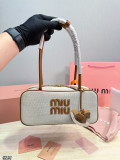 ミュウミュウバッグ Miu Miu 2026新作 ショルダーバッグ