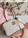 ミュウミュウバッグ Miu Miu 2026新作 ビジネスバッグ