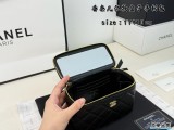 シャネルバッグ CHANEL 2026新作 化粧ポーチ