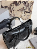 バレンシアガバッグ BALENCIAGA 2026新作 機関車バッグ