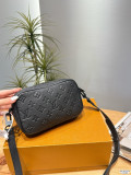 ルイヴィトンバッグ LOUIS VUITTON 2026新作 スリングバッグ
