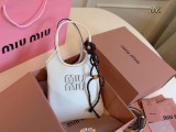 ミュウミュウバッグ Miu Miu 2026新作 トートバッグ