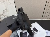 プラダバッグ PRADA 2026新作 ウエストバッグ