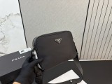 プラダバッグ PRADA 2026新作 スリングバッグ