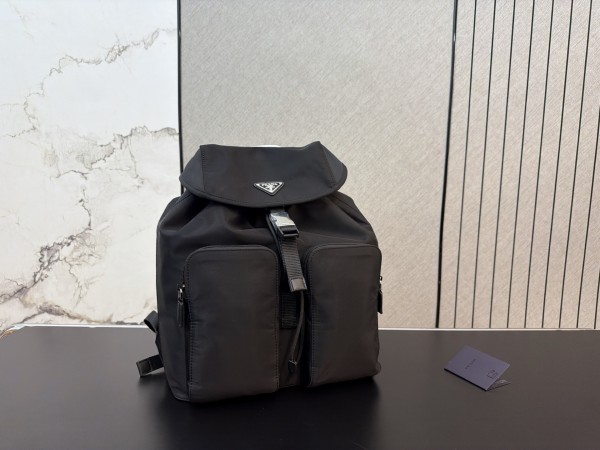 プラダバッグ PRADA 2026新作 バックパック