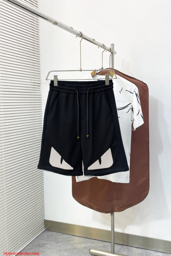フェンディ服 FENDI 2026新作 ハーフパンツ