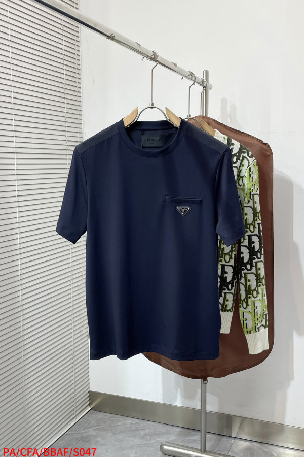 プラダ服 PRADA 2026新作 Tシャツ