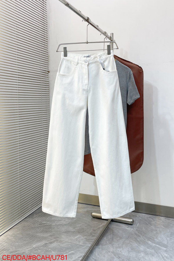 シャネル服 CHANEL 2026新作 ズボン
