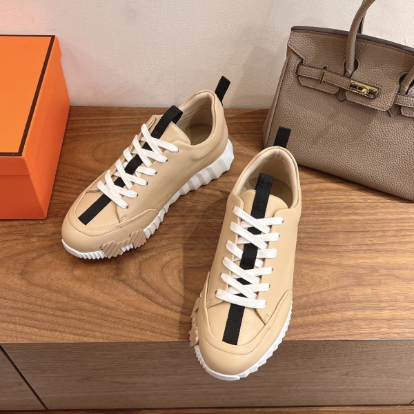 エルメス靴 HERMES 2026新作 カジュアルシューズ