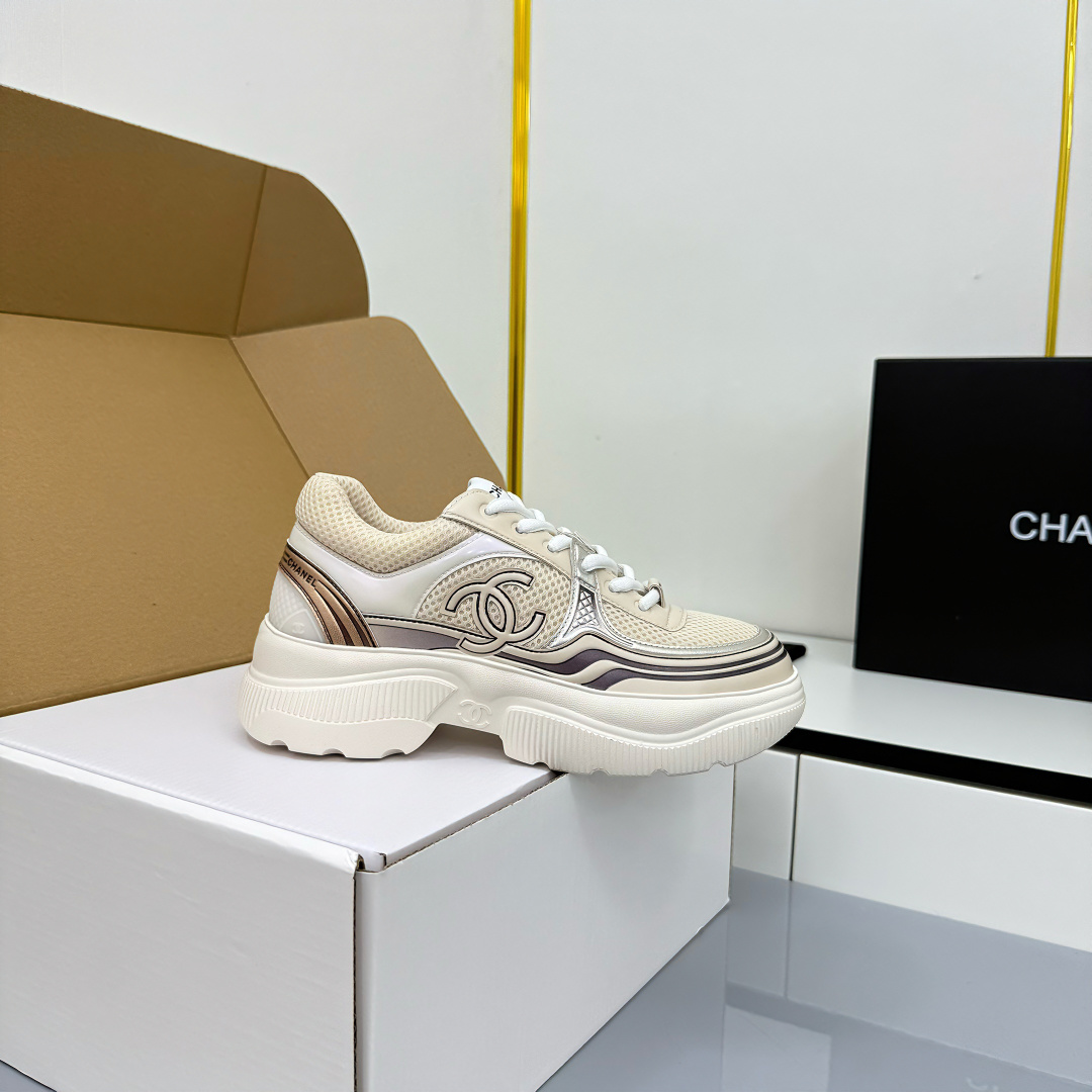 シャネル靴 CHANEL 2026新作 スニーカー
