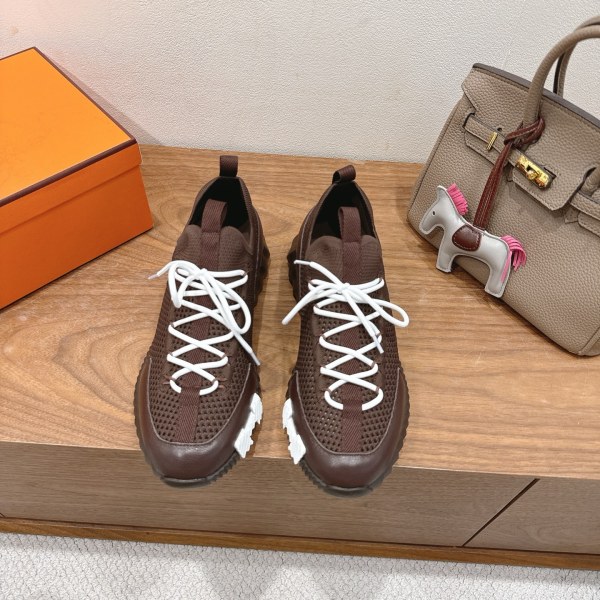 エルメス靴 HERMES 2026新作 カジュアルシューズ