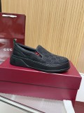 グッチ靴 GUCCI 2026新作 カジュアルシューズ