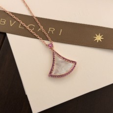 ブルガリネックレス BVLGARI 2026新作 ネックレス