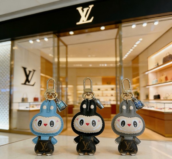 ルイヴィトンキーホルダー LOUIS VUITTON 2026新作 キーホルダー