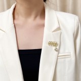 ミュウミュウブローチ Miu Miu 2026新作 ブローチ