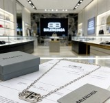 バレンシアガネックレス BALENCIAGA 2026新作 ネックレス