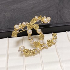 シャネルブローチ CHANEL 2026新作 ブローチ