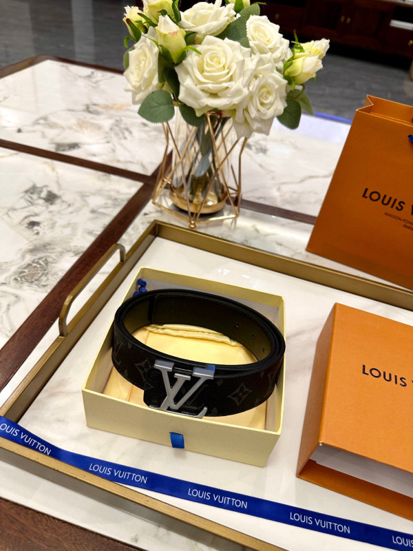 ルイヴィトンベルト LOUIS VUITTON 2026新作 ベルト