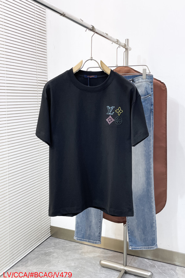 ルイヴィトン服 LOUIS VUITTON 2026新作 Tシャツ