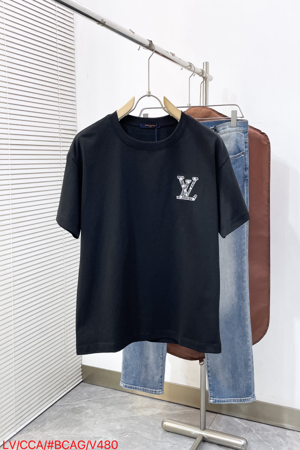 ルイヴィトン服 LOUIS VUITTON 2026新作 Tシャツ