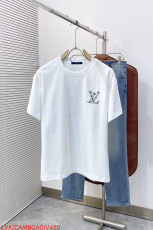 ルイヴィトン服 LOUIS VUITTON 2026新作 Tシャツ