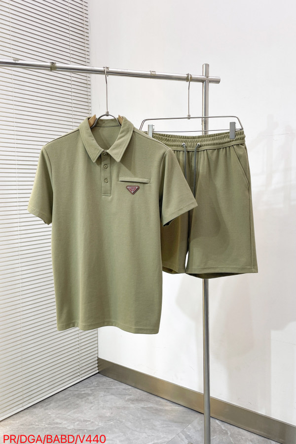 プラダ服 PRADA 2026新作 スーツ