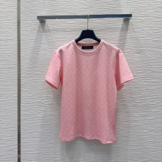 ルイヴィトン服 LOUIS VUITTON 2026新作 Tシャツ
