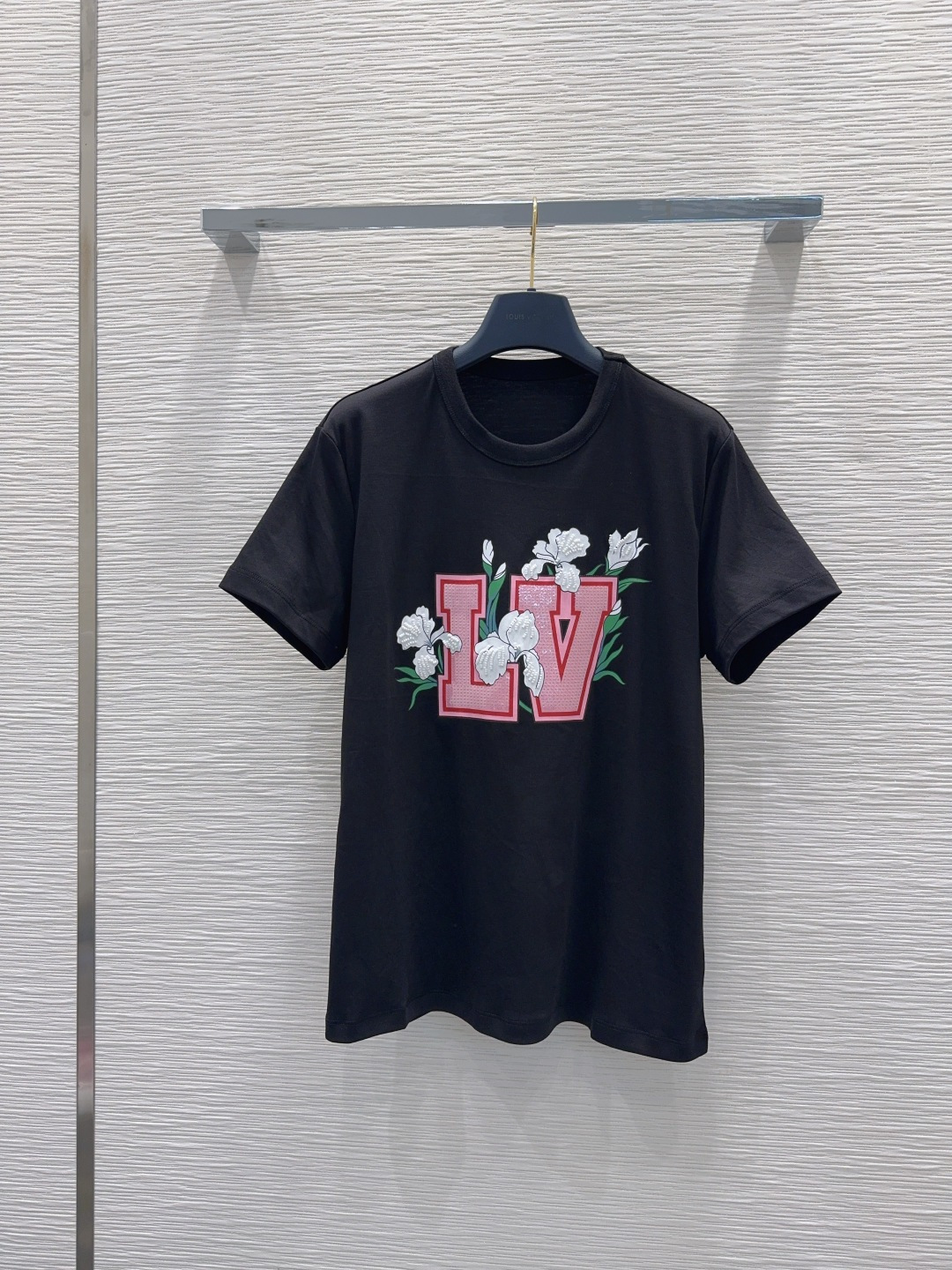 ルイヴィトン服 LOUIS VUITTON 2026新作 Tシャツ