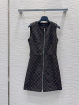 ルイヴィトン服 LOUIS VUITTON 2026新作 ワンピース