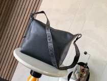 ロエベバッグ LOEWE 2026新作 高品質 スリングバッグ
