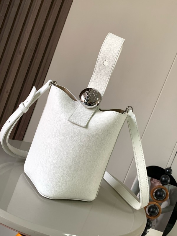 ロエベバッグ LOEWE 2026新作 高品質 スリングバッグ
