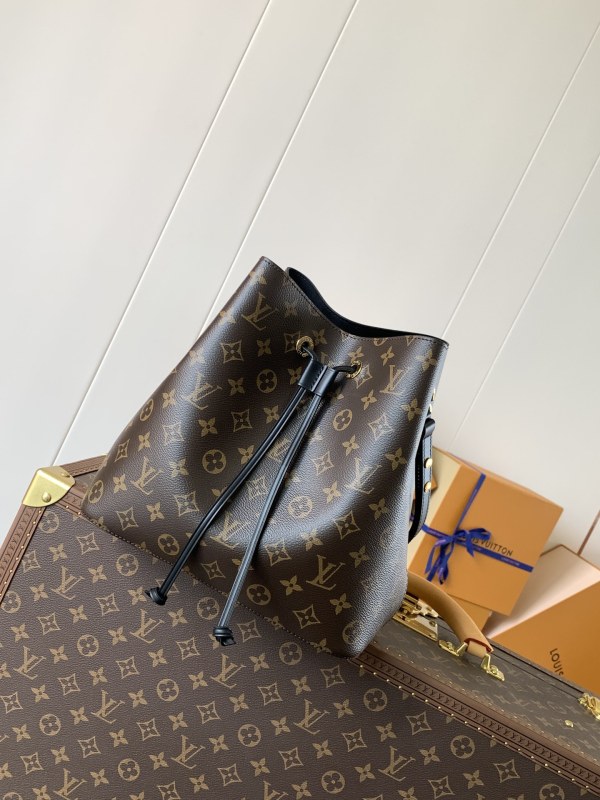 ルイヴィトンバッグ LOUIS VUITTON 2026新作 高品質 バケットバッグ