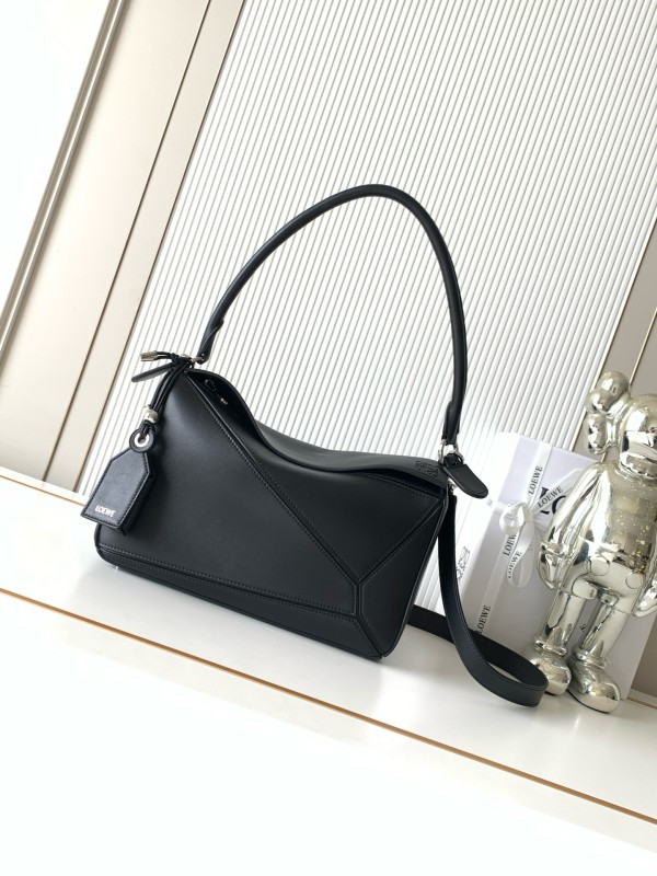 ロエベバッグ LOEWE 2026新作 高品質 スリングバッグ