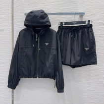 プラダ服 PRADA 2026新作 スーツ