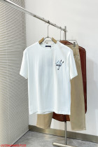 ルイヴィトン服 LOUIS VUITTON 2026新作 Tシャツ