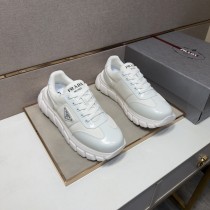 プラダ靴 PRADA 2026新作 カジュアルシューズ