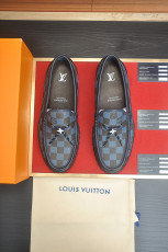 ルイヴィトン靴 LOUIS VUITTON 2026新作 カジュアルシューズ