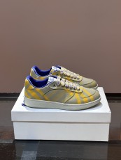 バーバリー靴 BURBERRY 2026新作 スニーカー
