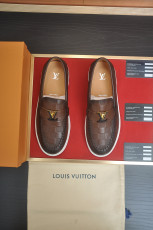ルイヴィトン靴 LOUIS VUITTON 2026新作 カジュアルシューズ