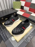 グッチ靴 GUCCI 2026新作 カジュアルシューズ