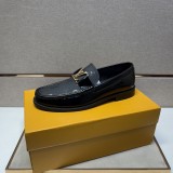 ルイヴィトン靴 LOUIS VUITTON 2026新作 モカシン